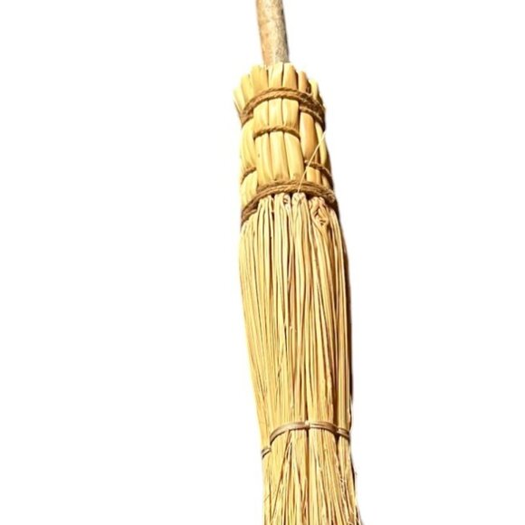 Vtg Natural Handmade Primitive Besom Broom/Ritual Tool/Witch's Broomstick, 68.5" - Picture 5 of 13